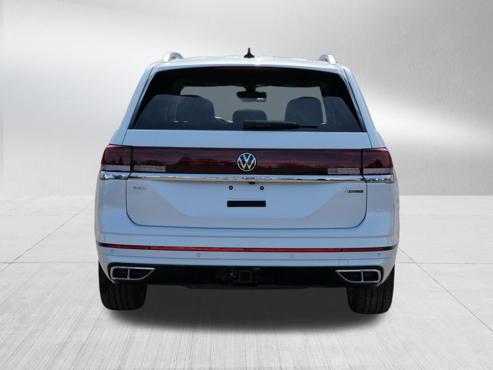 Certified 2024 Volkswagen Atlas SEL Premium R-Line image 6