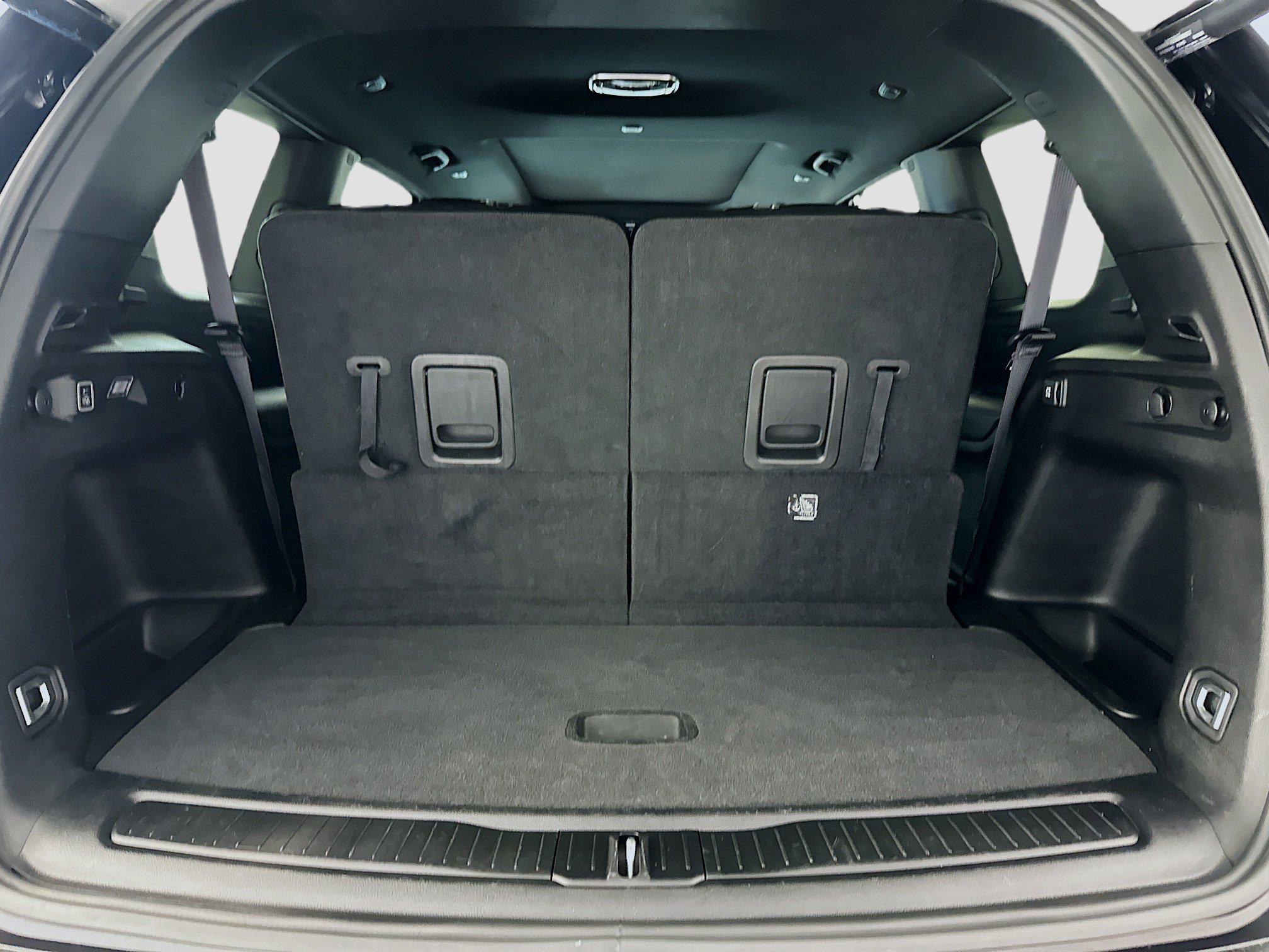 Used 2024 Jeep Grand Cherokee L Limited w/ Luxury Tech Group II image 32