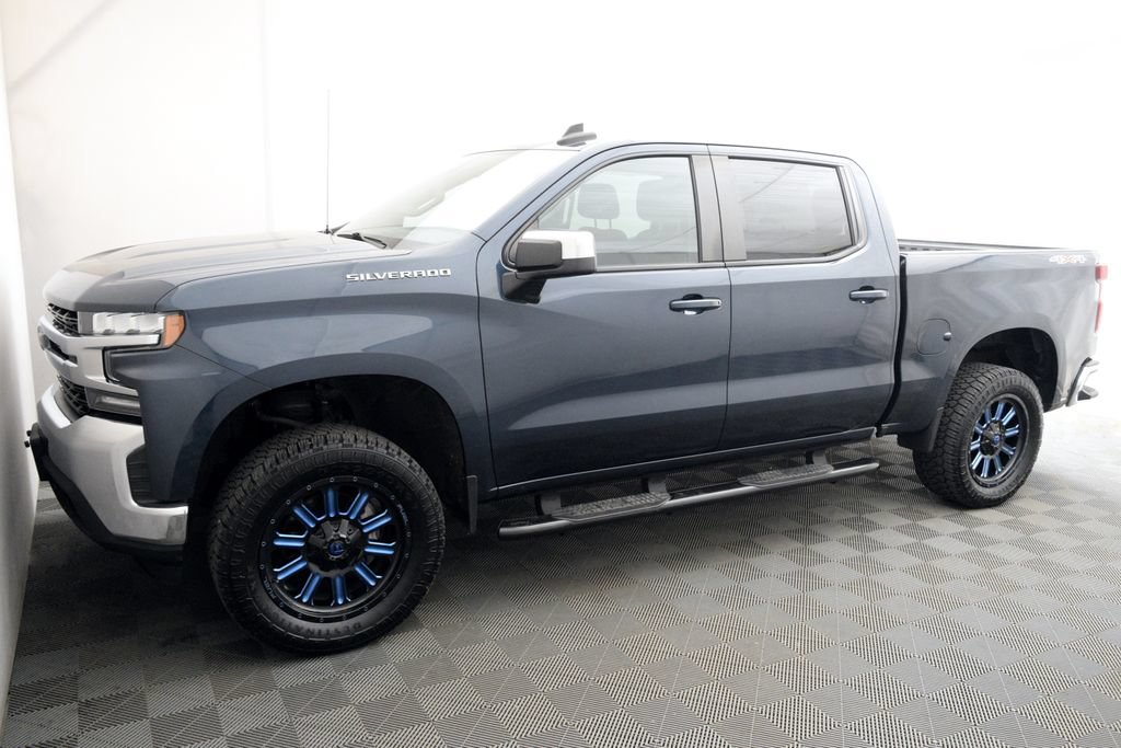 Used 2020 Chevrolet Silverado 1500 LT AWD/4WD image 8