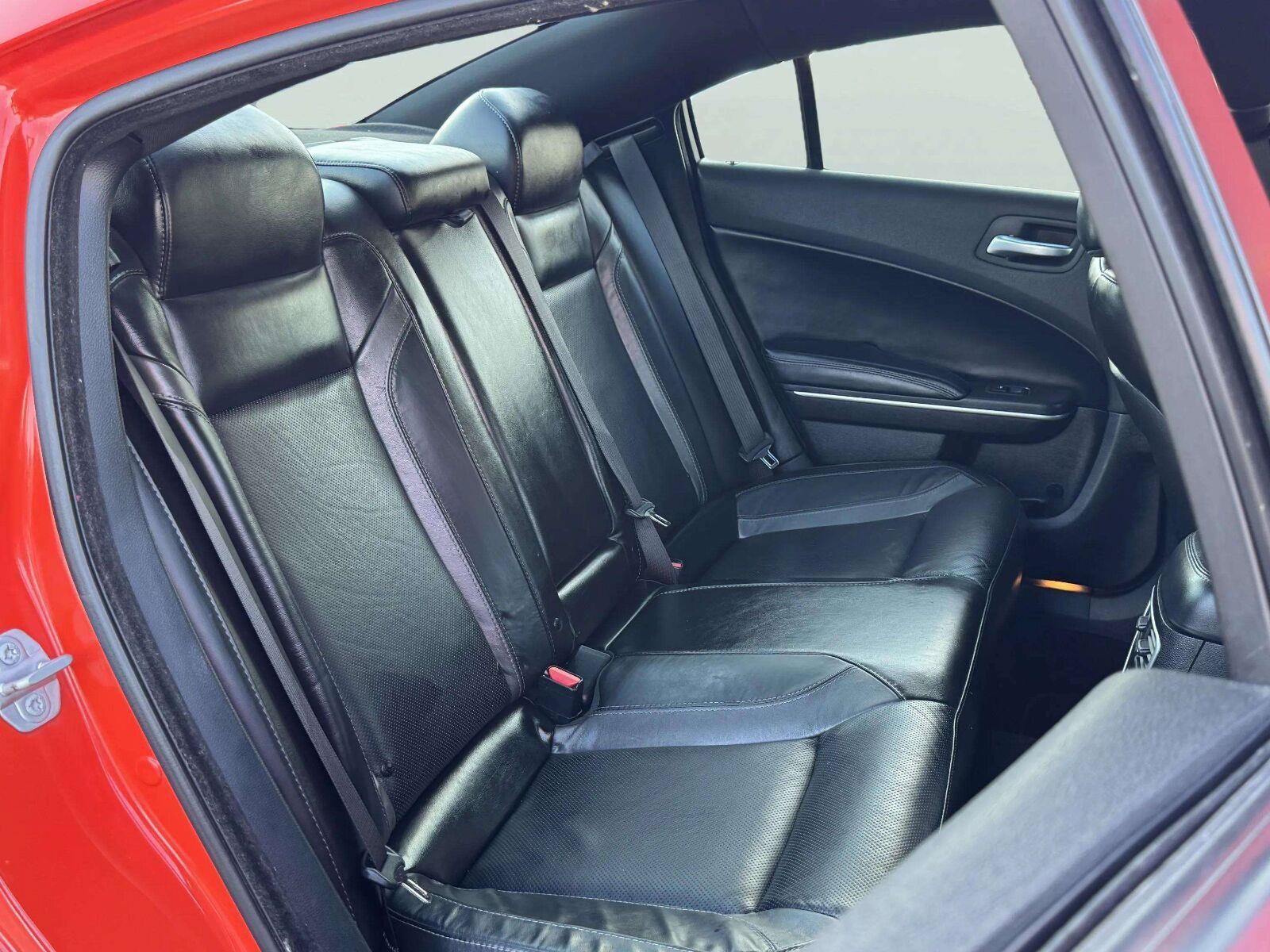 Used 2021 Dodge Charger SXT w/ Leather Interior Group RWD image 35