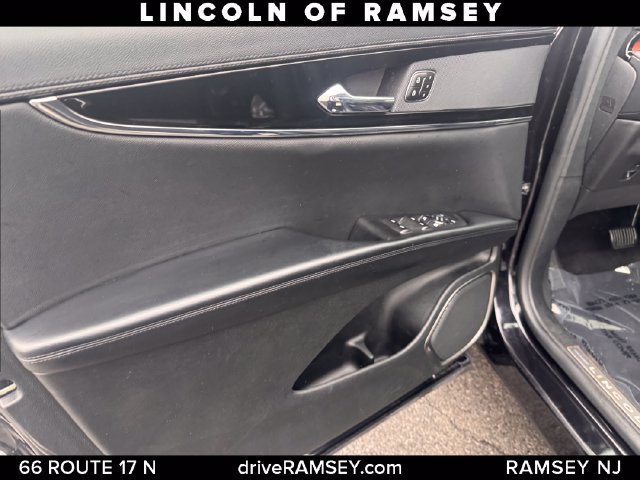 Certified 2023 Lincoln Nautilus Reserve AWD/4WD image 12