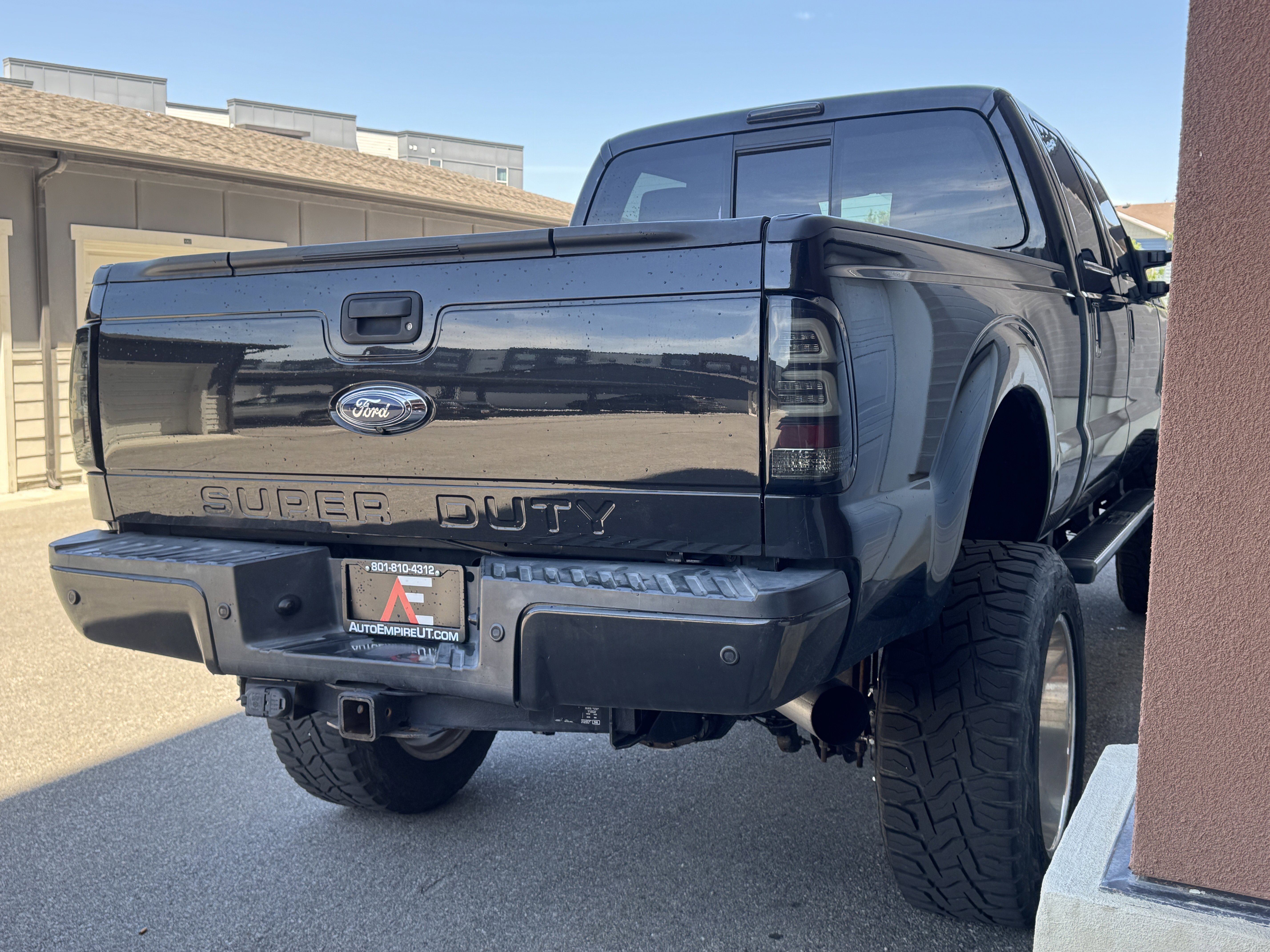 Used 2014 Ford F250 Lariat w/ Chrome Package AWD/4WD image 8