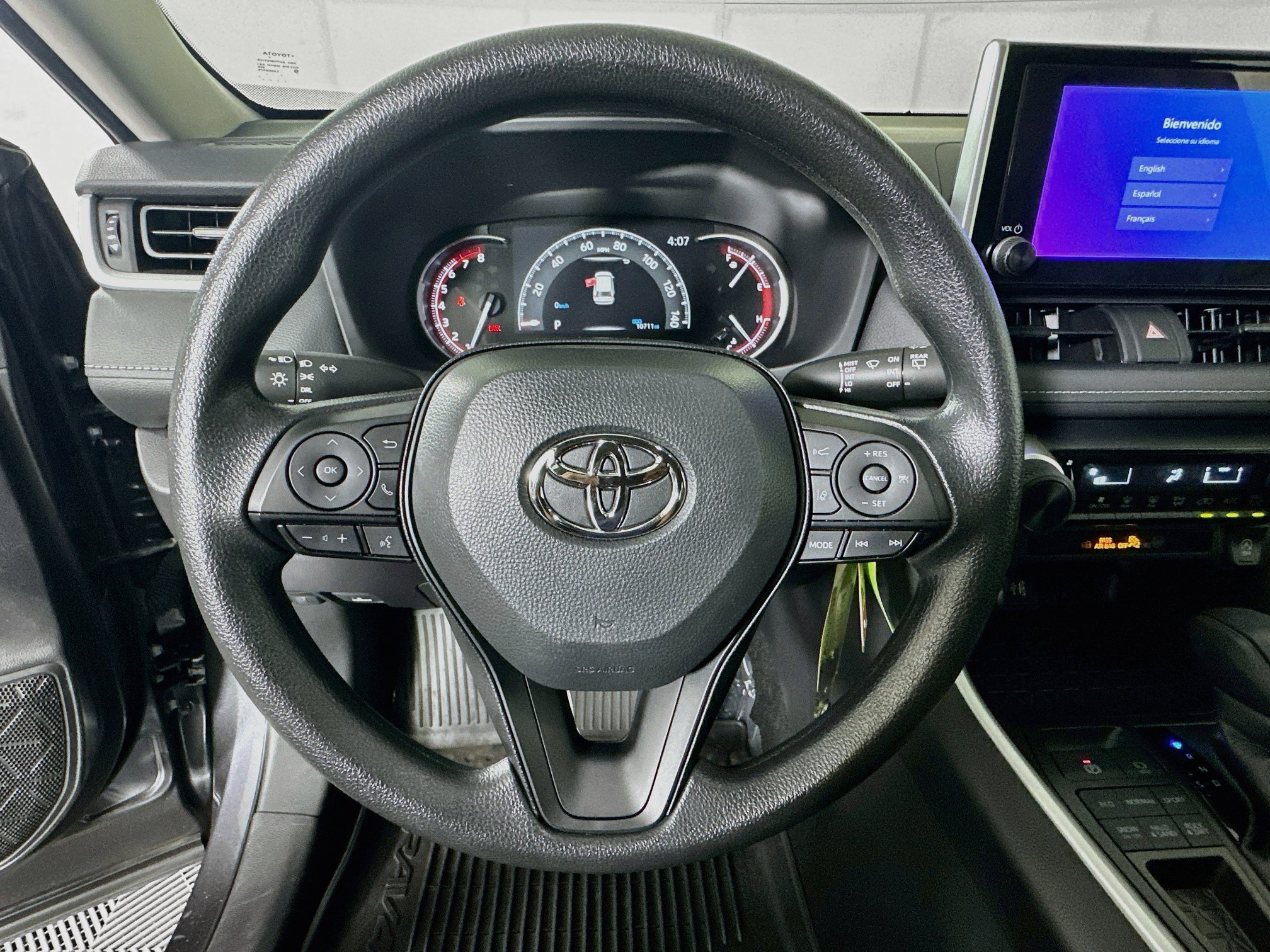 Certified 2025 Toyota RAV4 LE AWD/4WD image 15