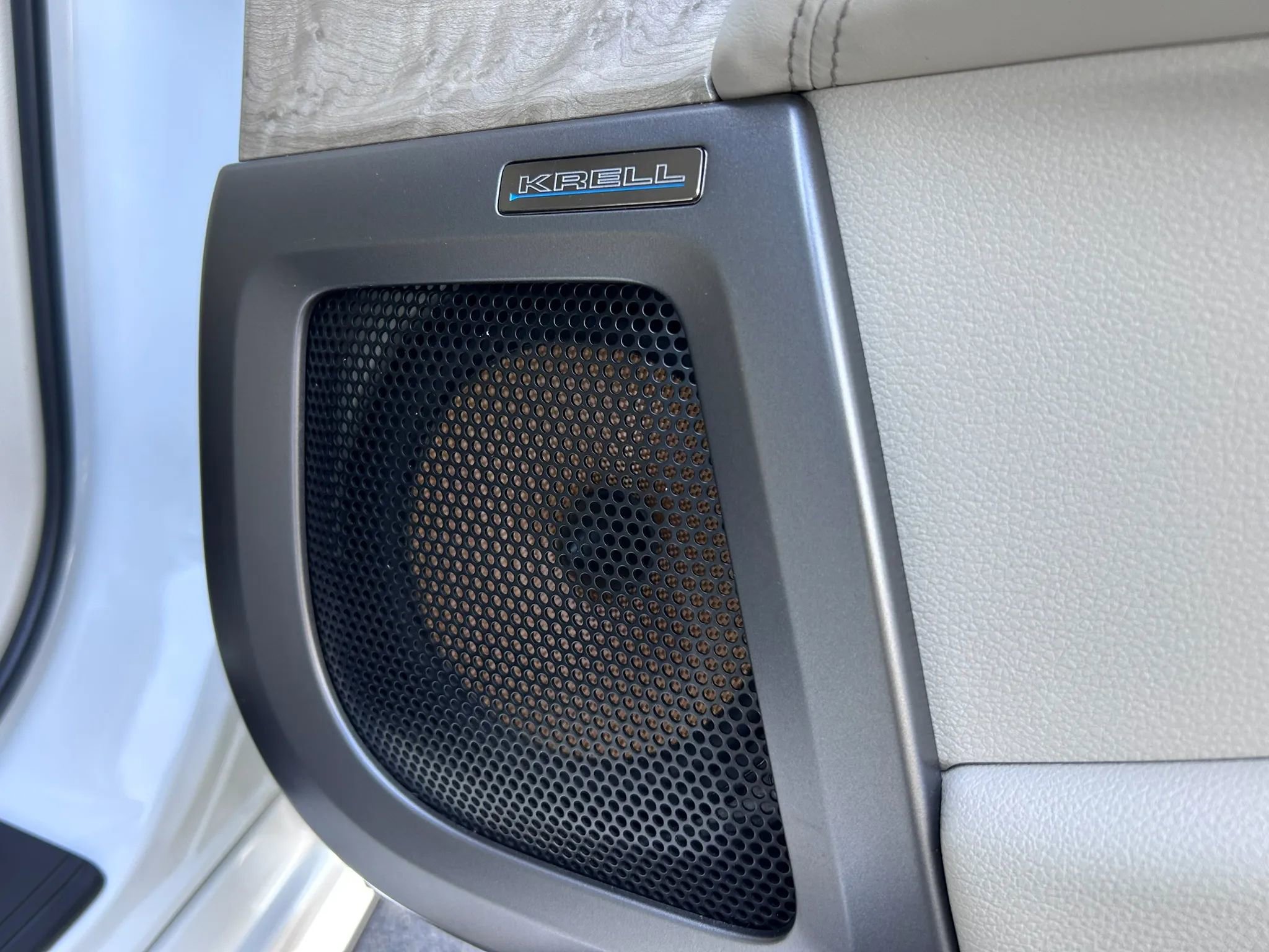 Used 2020 Acura RLX Sport Hybrid w/ Advance Pkg image 67