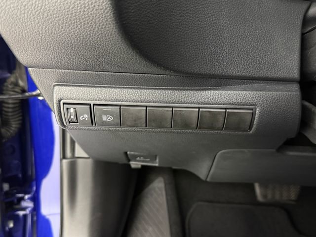 Used 2020 Toyota Corolla SE FWD image 14