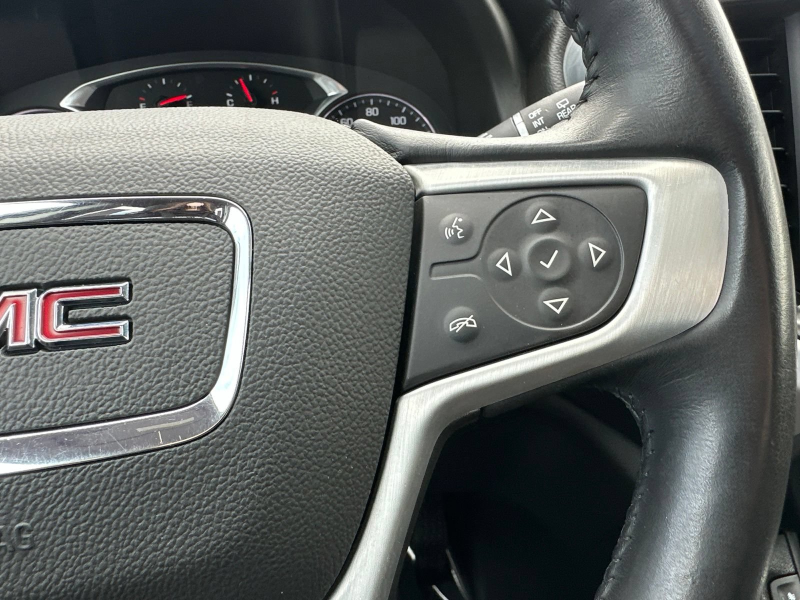 Used 2018 GMC Acadia SLT AWD/4WD image 57