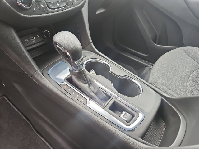 Used 2024 Chevrolet Equinox LT FWD image 23