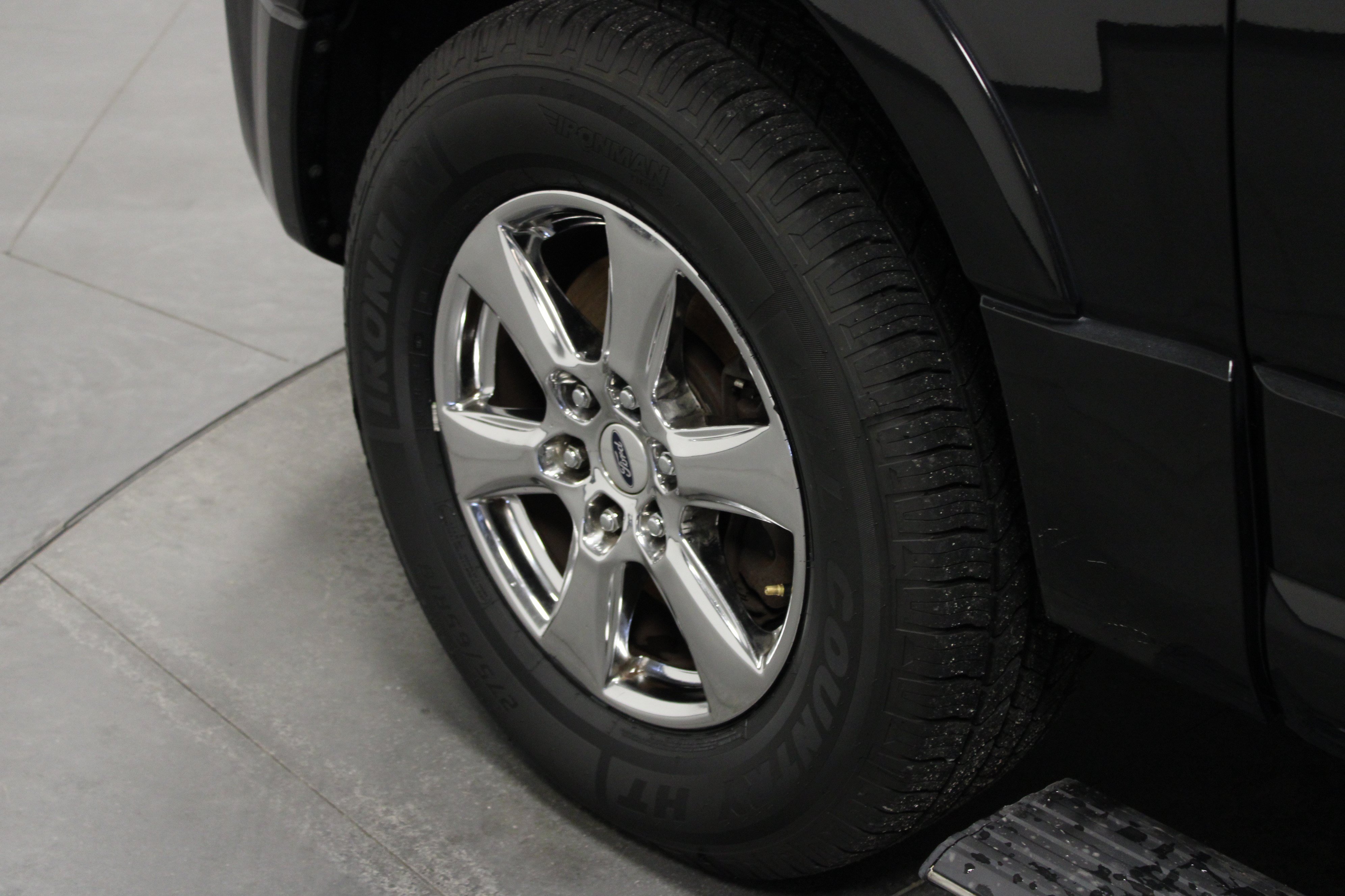 Used 2015 Ford Expedition Platinum AWD/4WD image 10