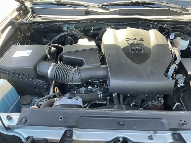 Certified 2022 Toyota Tacoma TRD Sport w/ Advanced Technology Package AWD/4WD image 25