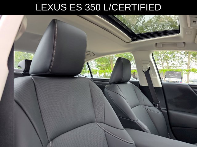Used 2024 Lexus ES 350 w/ Premium Package FWD image 11