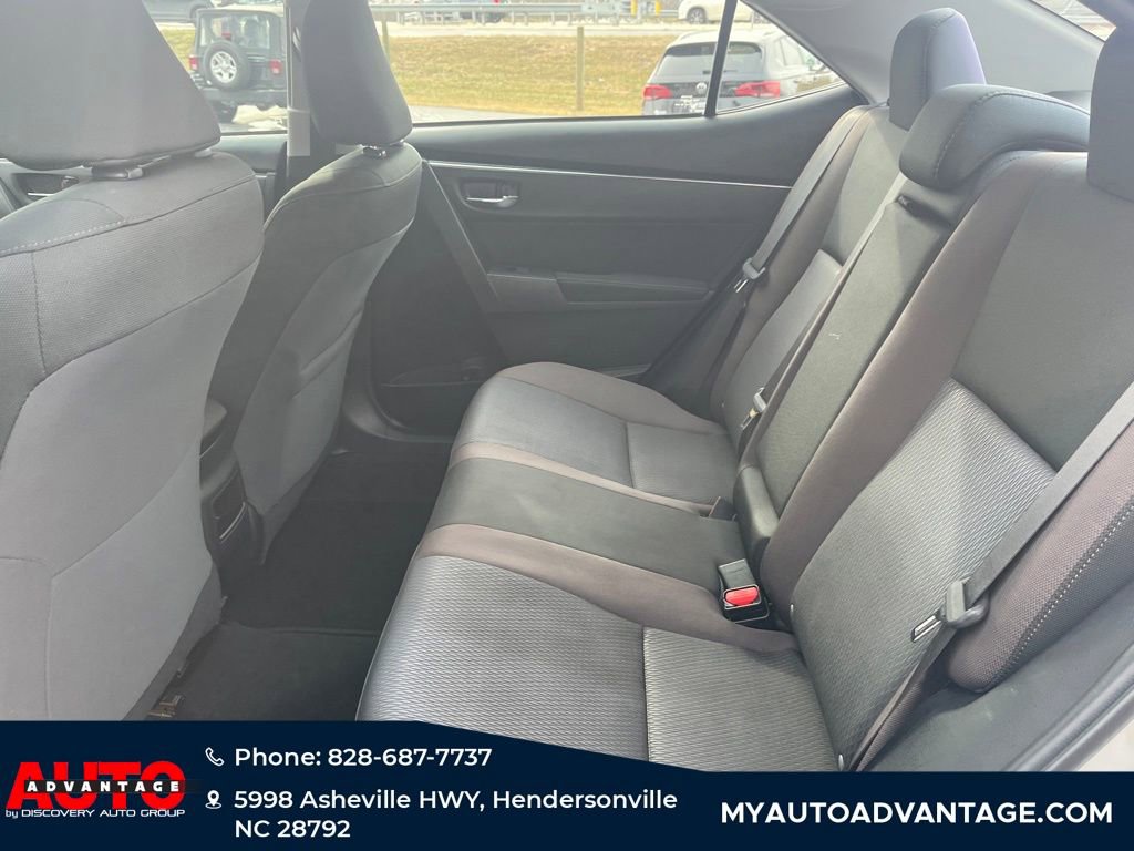 Used 2019 Toyota Corolla LE image 23