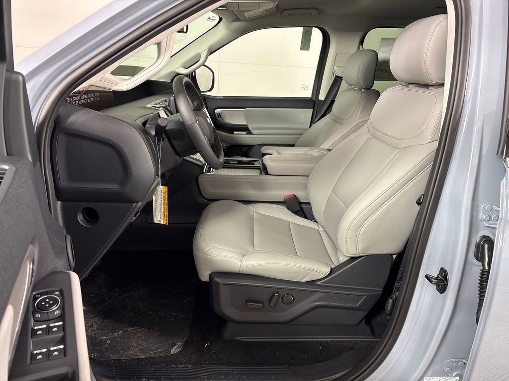 New 2026 Ford Expedition Active RWD image 29