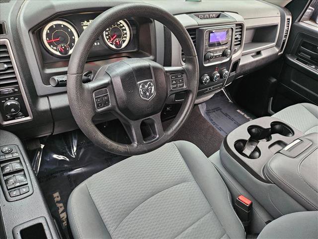 Used 2017 RAM 1500 Express image 6