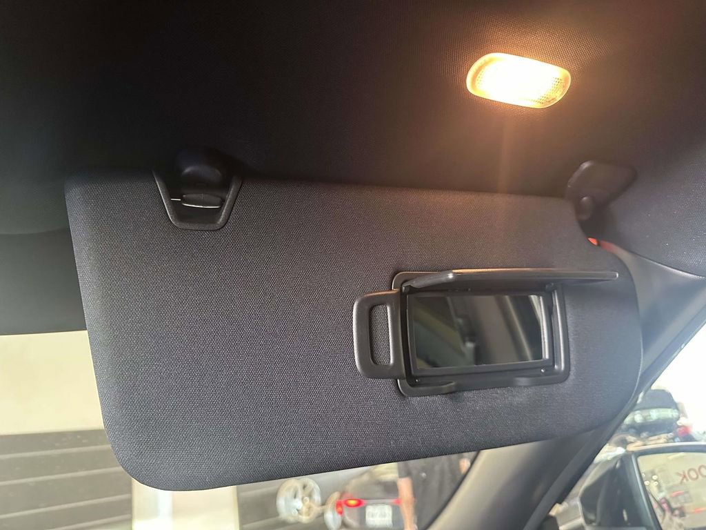 Used 2025 Nissan Pathfinder Rock Creek AWD/4WD image 38