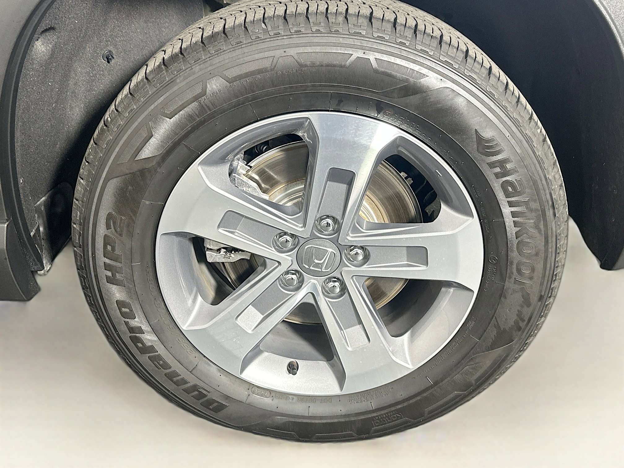 Used 2025 Honda Pilot EX-L image 11