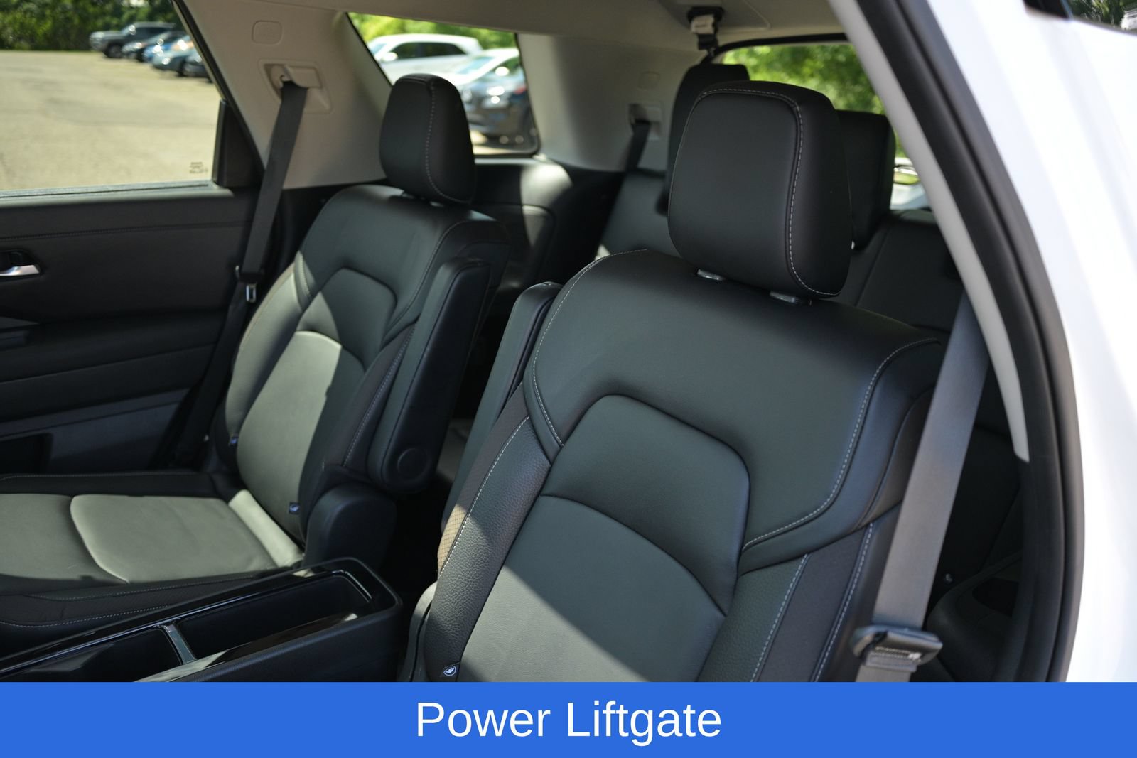 Used 2023 Nissan Pathfinder SL w/ SL Premium Package AWD/4WD image 33
