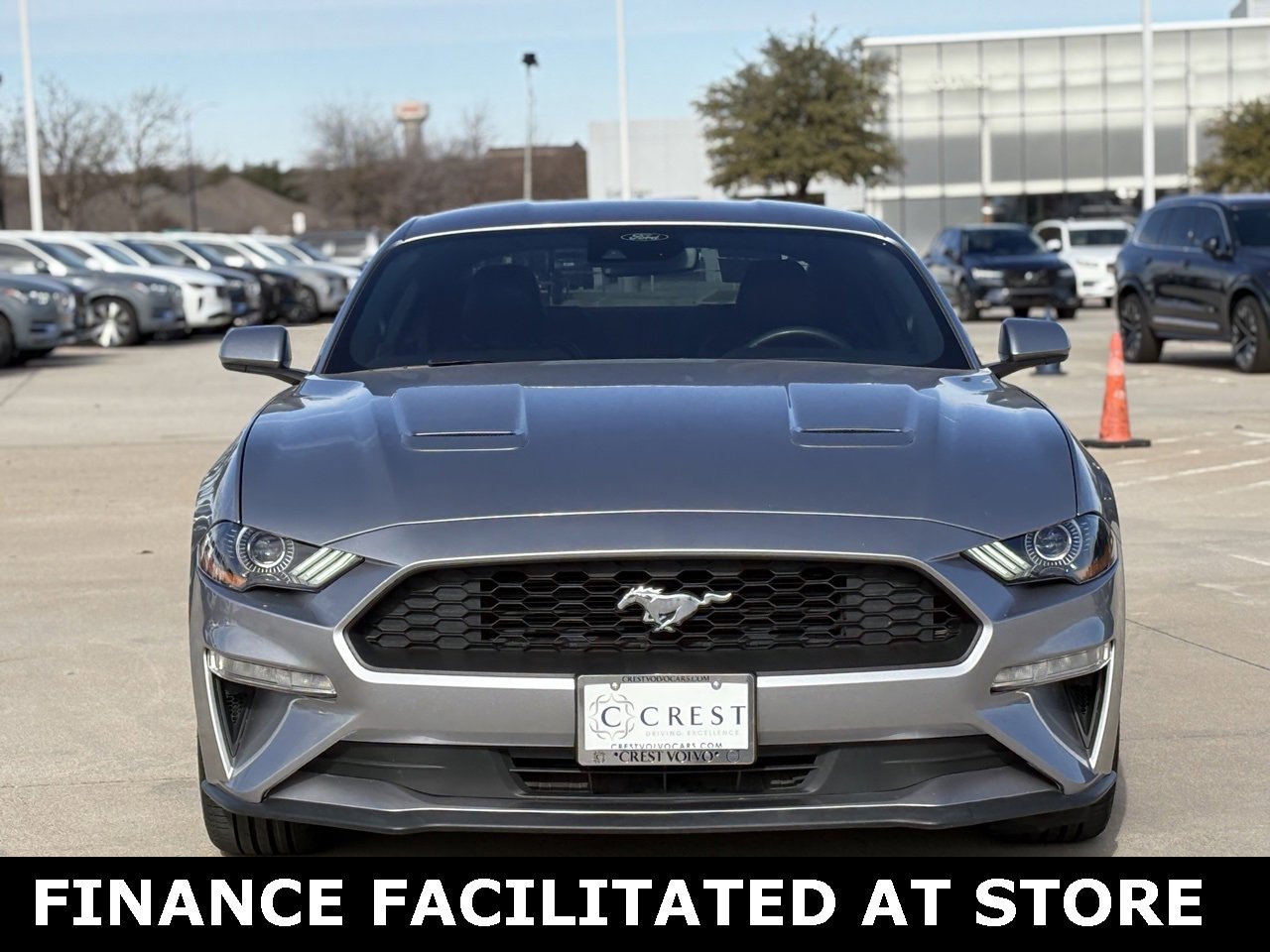 Used 2023 Ford Mustang Premium image 4