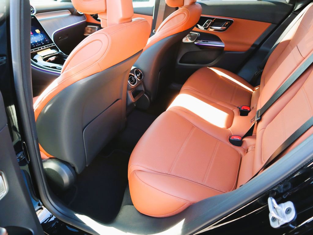 New 2026 Mercedes-Benz GLC 300 4MATIC image 9