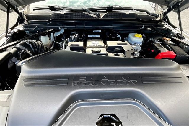 Used 2022 RAM 3500 Big Horn w/ Level B Equipment Group image 9