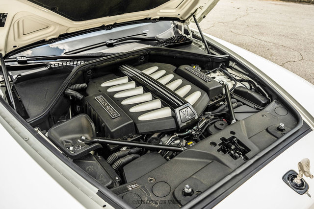 Used 2016 Rolls-Royce Dawn RWD image 24