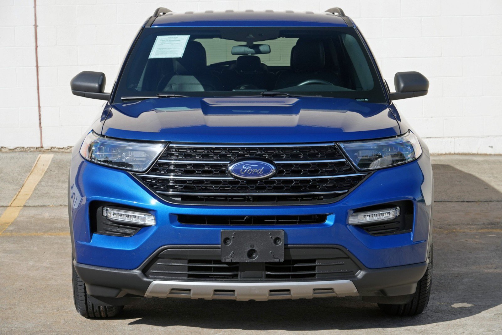 Used 2020 Ford Explorer XLT w/ Equipment Group 202A RWD image 41
