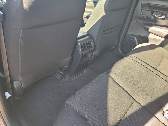Used 2025 Honda CR-V EX image 14