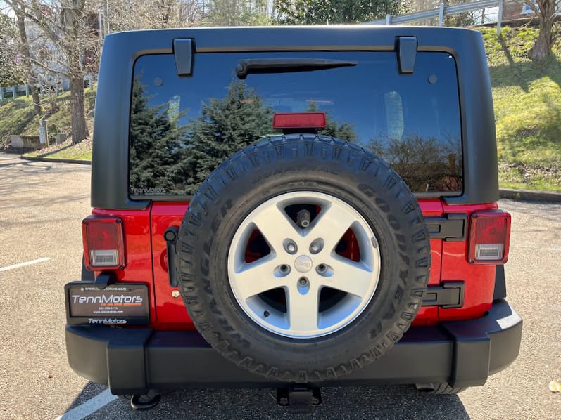 Used 2015 Jeep Wrangler Unlimited Sport w/ Quick Order Package 24S AWD/4WD image 38