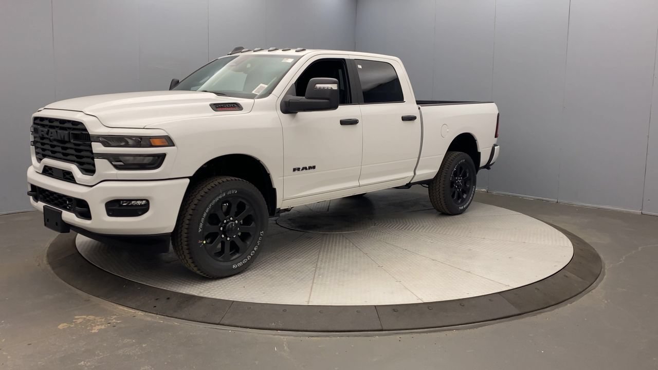 New 2026 RAM 2500 Big Horn AWD/4WD image 9