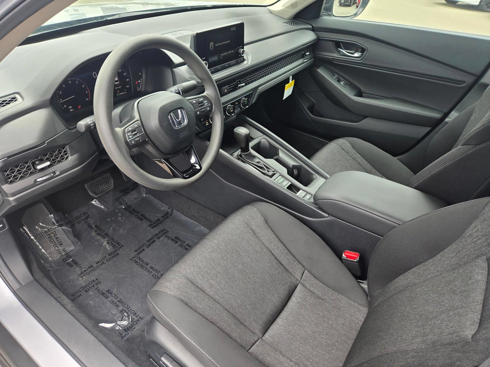 Used 2025 Honda Accord SE image 15