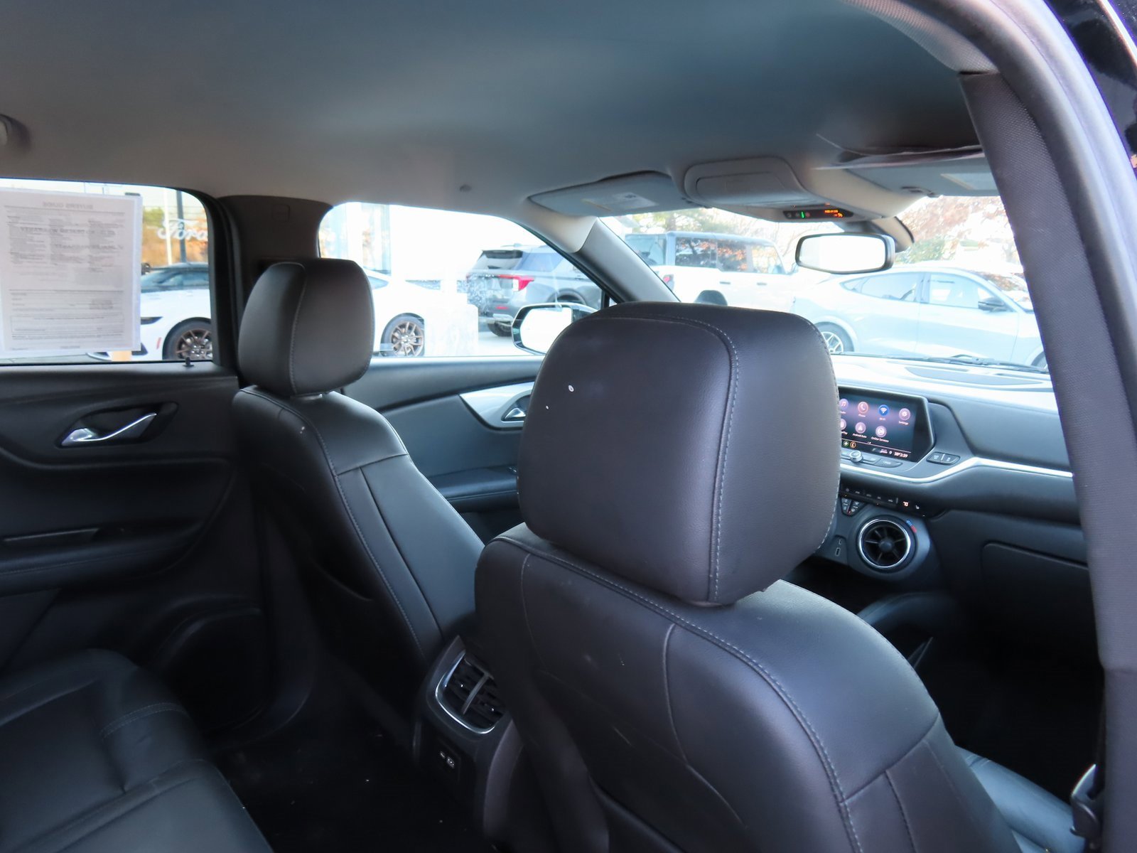 Used 2020 Chevrolet Blazer LT image 31