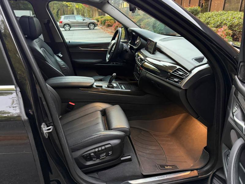 Used 2016 BMW X5 xDrive50i image 13