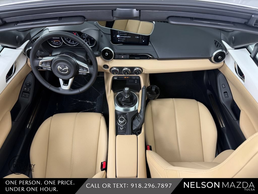 New 2026 MAZDA MX-5 Miata RF Grand Touring RWD image 20