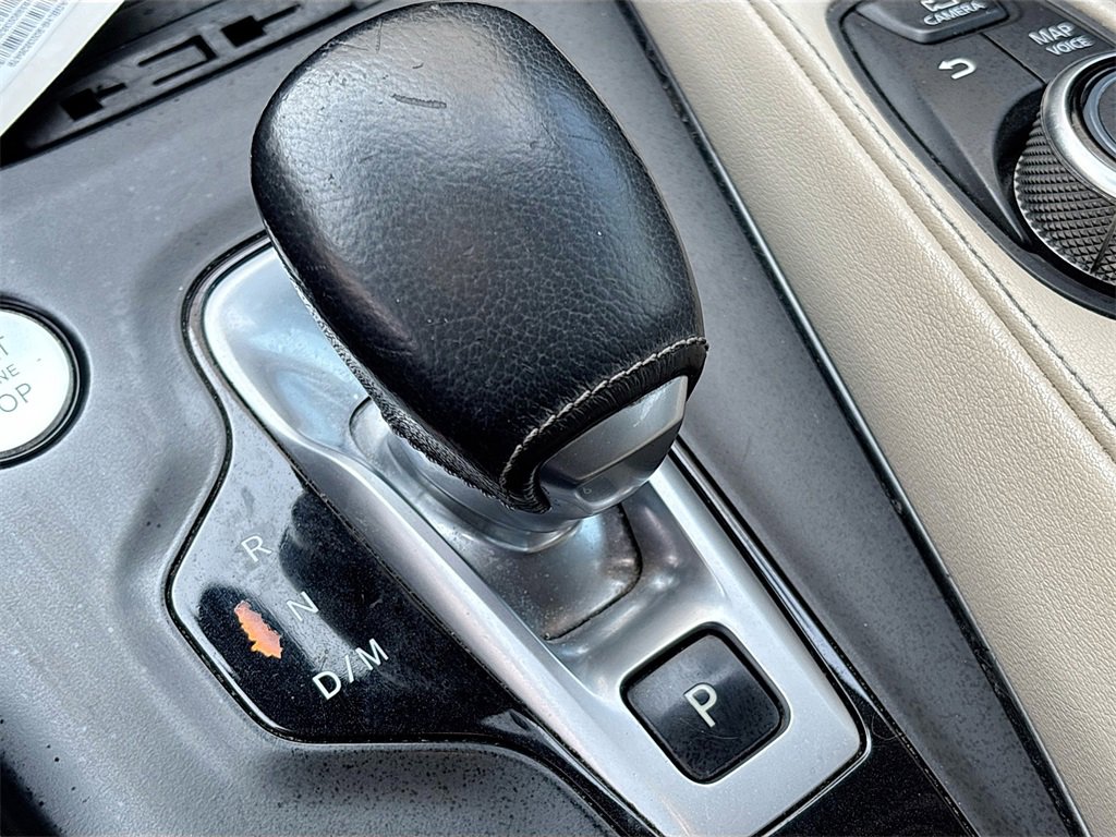 Used 2019 INFINITI QX50 Essential w/ Premium Audio Package image 17