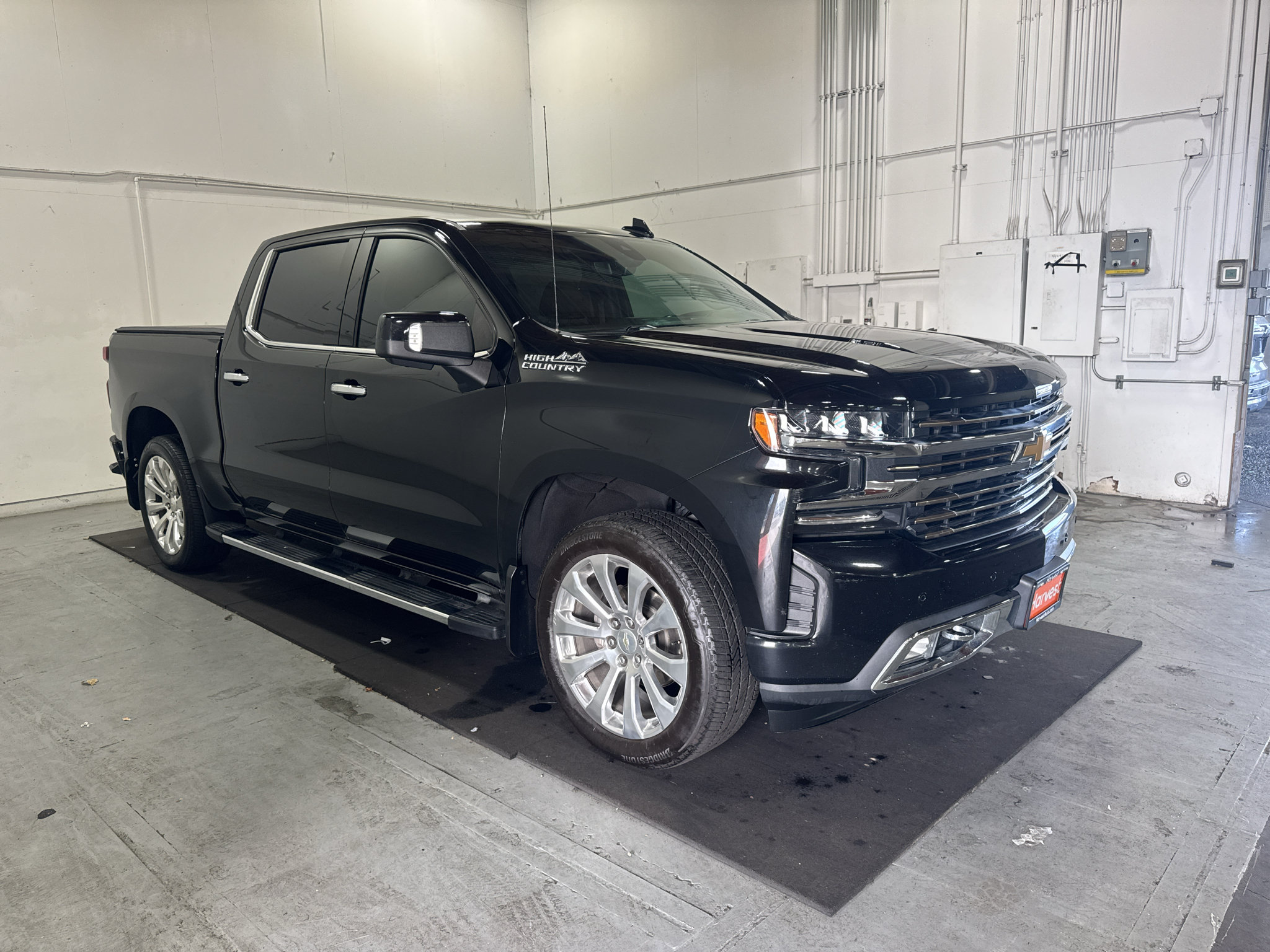 Used 2021 Chevrolet Silverado 1500 High Country w/ Technology Package