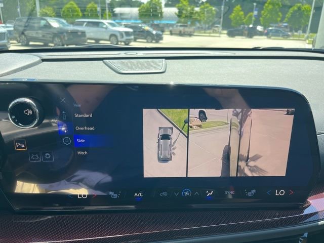 New 2026 Chevrolet Traverse Z71 AWD/4WD image 33