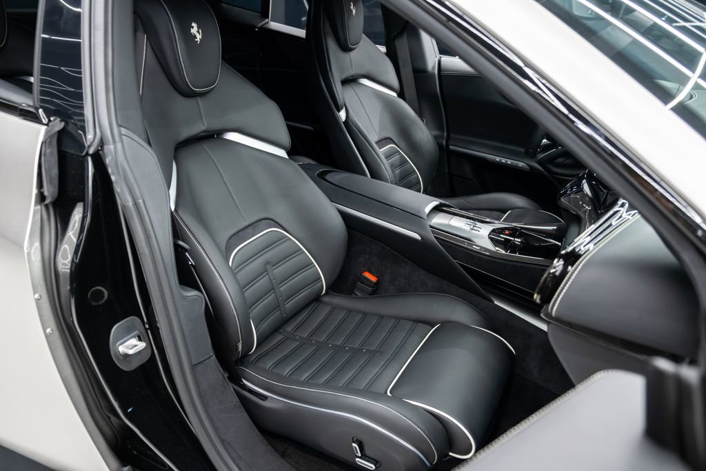 Used 2024 Ferrari Purosangue image 28