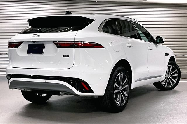 New 2026 Jaguar F-PACE R-Dynamic S AWD/4WD image 4