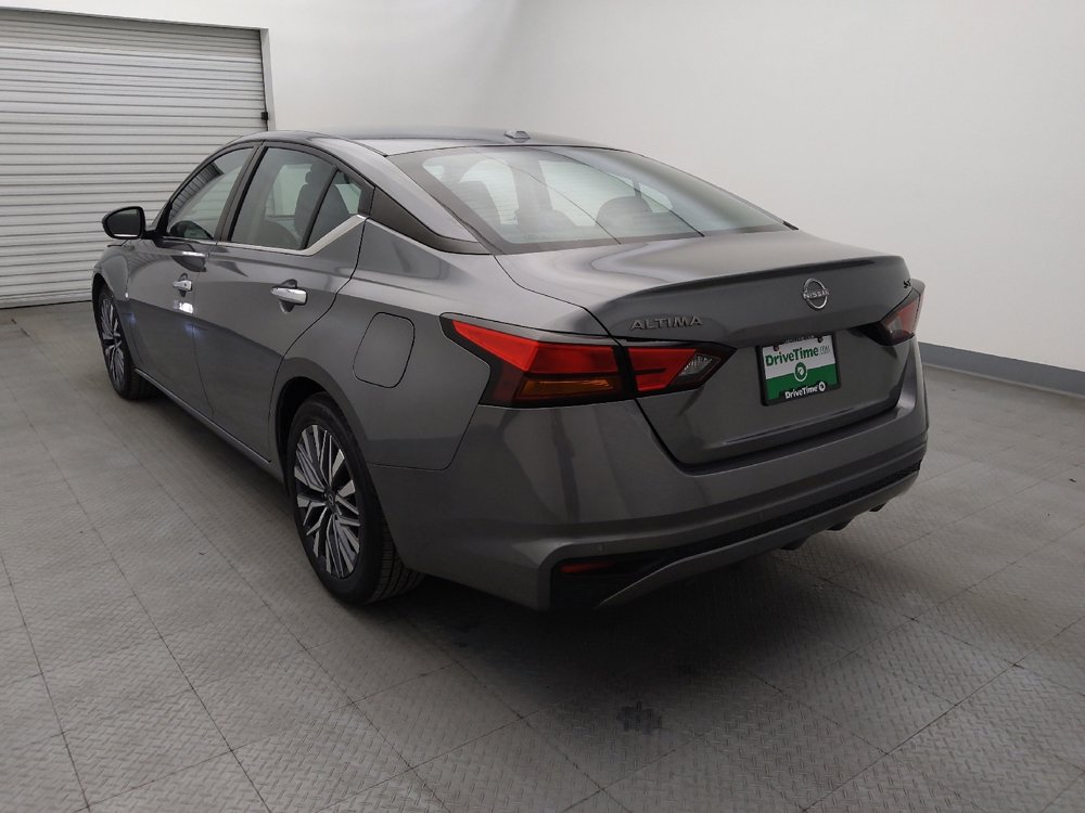 Used 2023 Nissan Altima 2.5 SV image 5