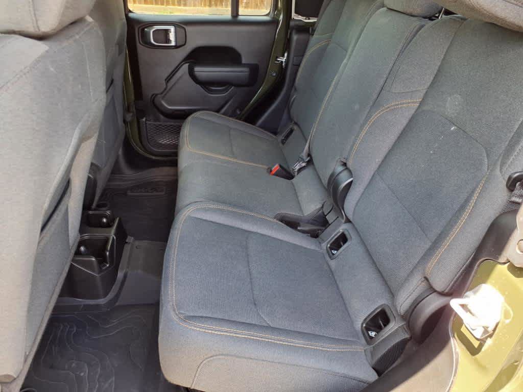 Used 2024 Jeep Gladiator Sport image 22