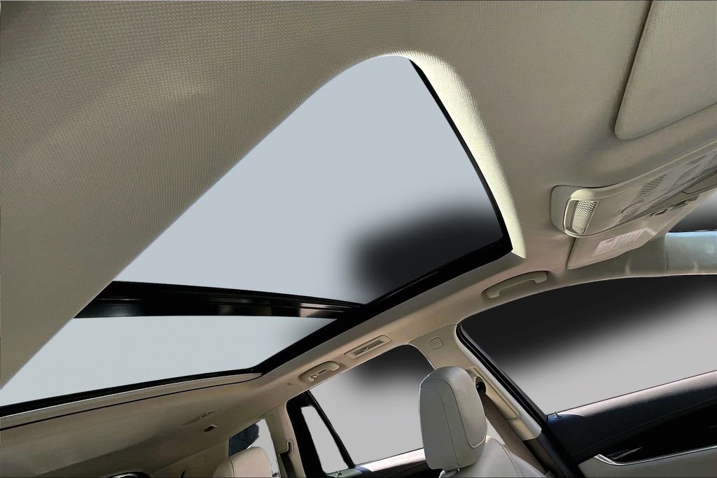 Used 2022 Cadillac XT6 Premium Luxury w/ Technology Package image 27