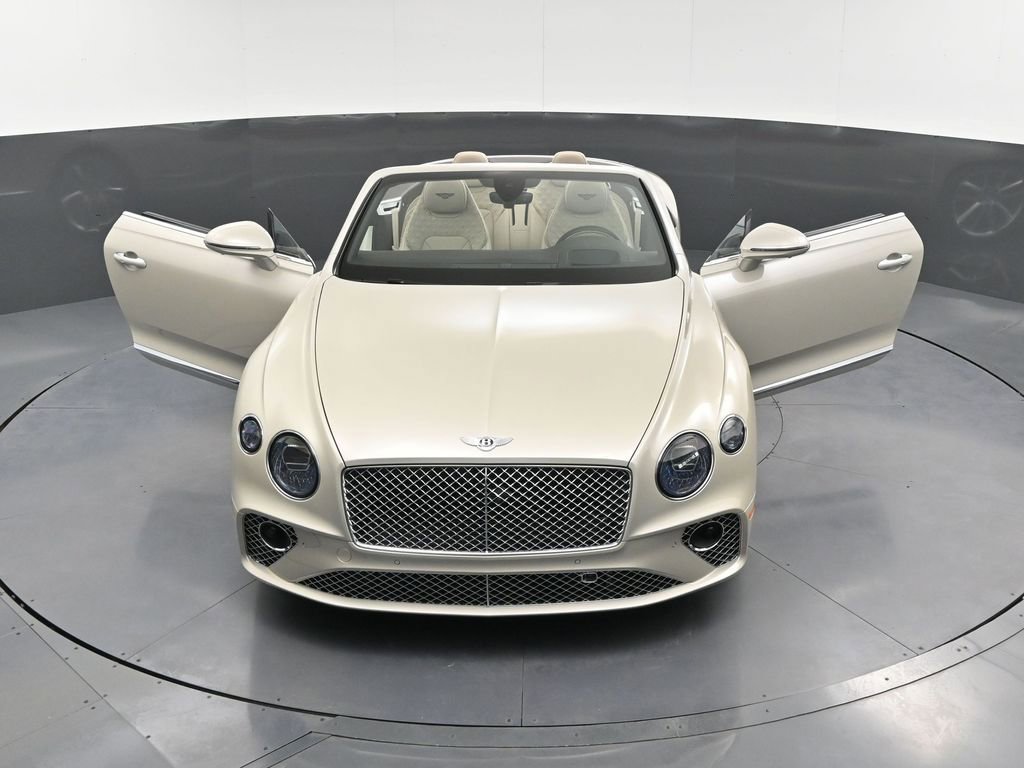 Used 2022 Bentley Continental GT AWD/4WD image 34