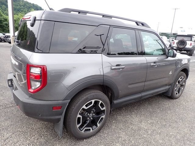 Used 2023 Ford Bronco Sport Outer Banks w/ Tech Package AWD/4WD image 6