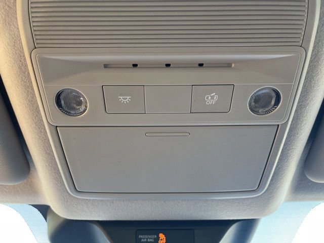 New 2025 Nissan Kicks SR image 19