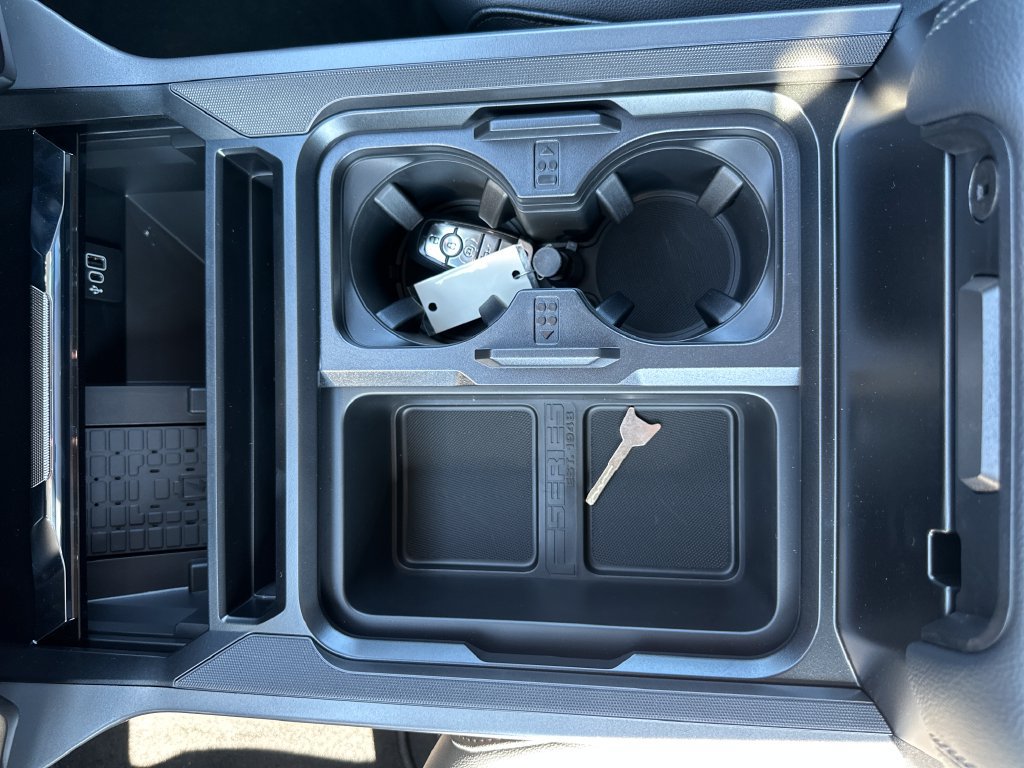 New 2026 Ford F250 Lariat w/ FX4 Off-Road Package AWD/4WD image 18