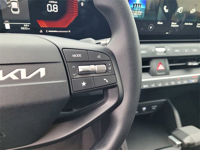 Used 2025 Kia K4 LXS image 20