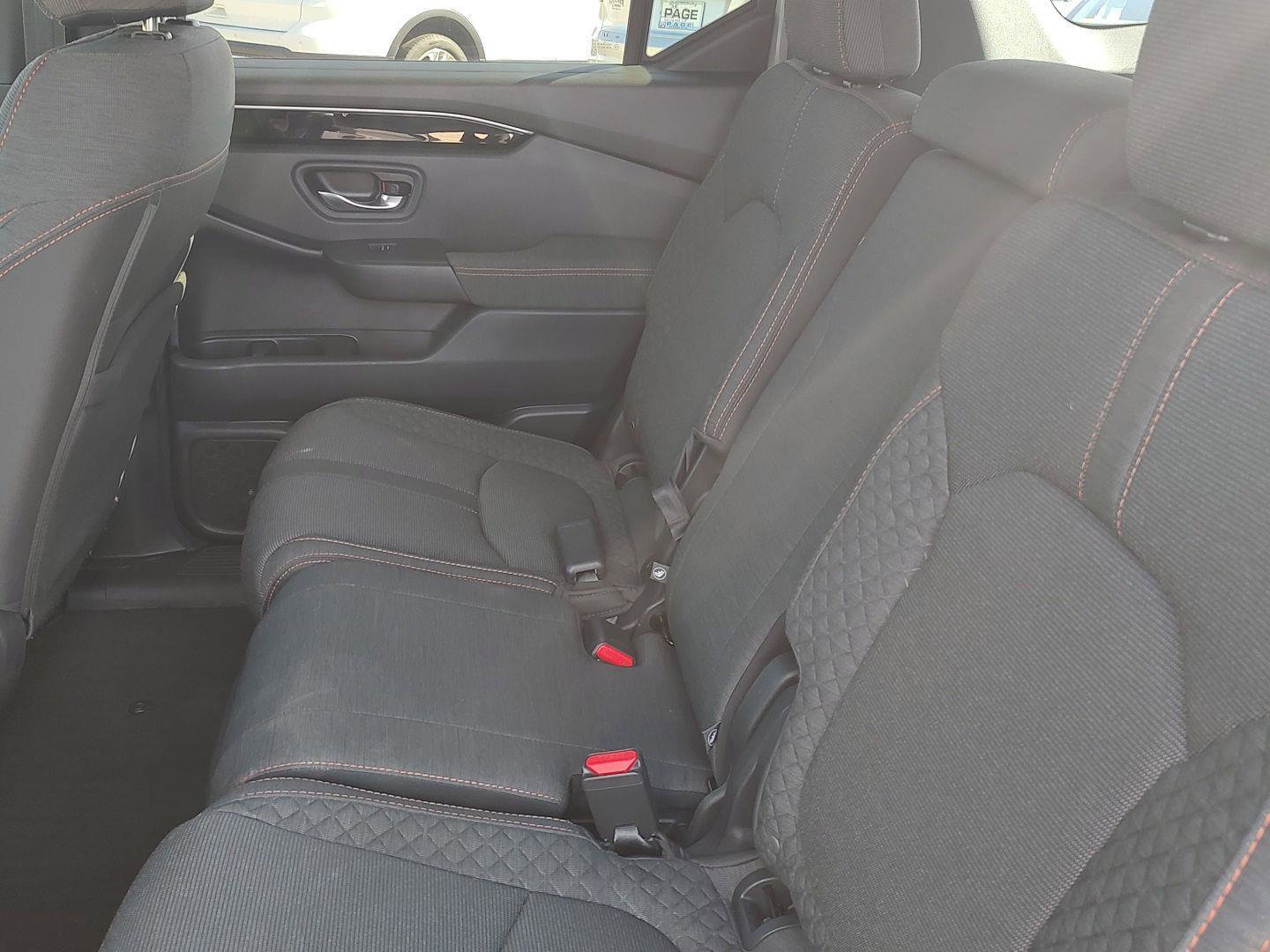 Used 2024 Honda Pilot Sport image 21