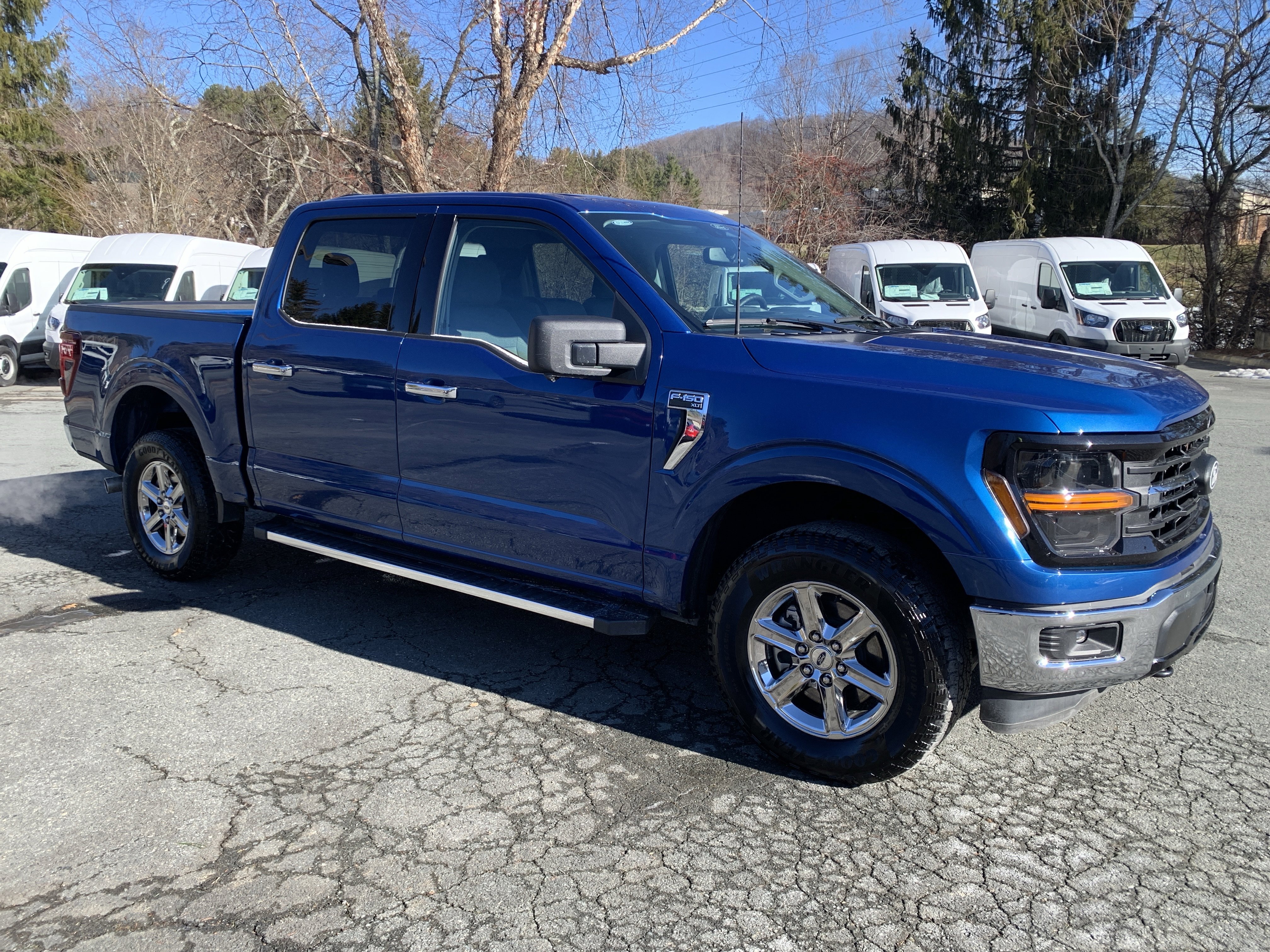 Used 2024 Ford F150 XLT w/ Tow/Haul Package image 3