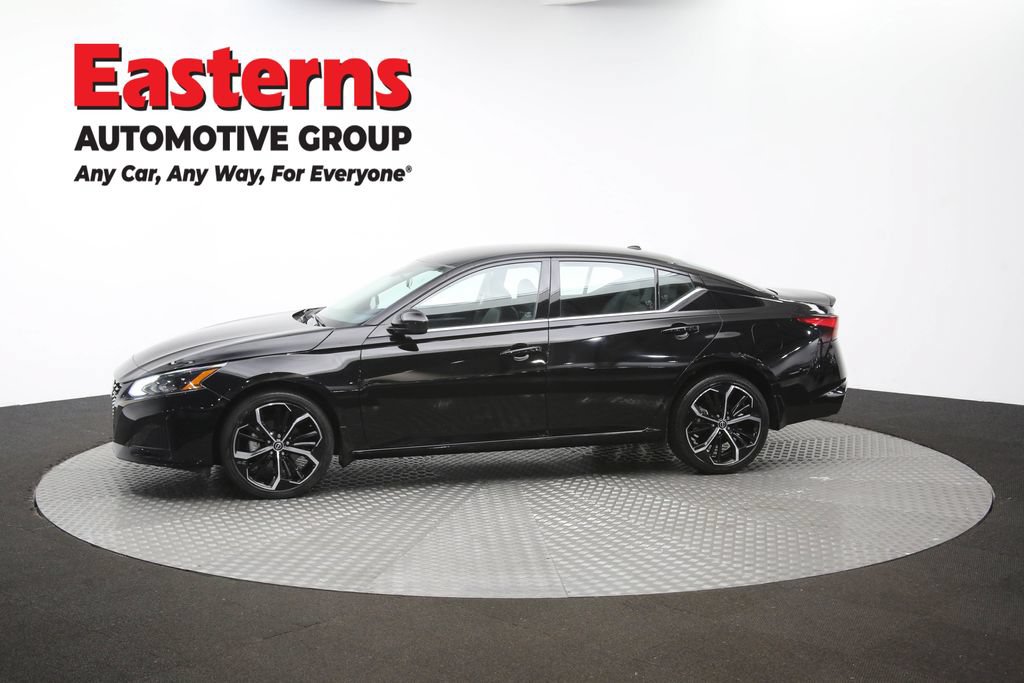 Used 2023 Nissan Altima 2.5 SR AWD/4WD image 62