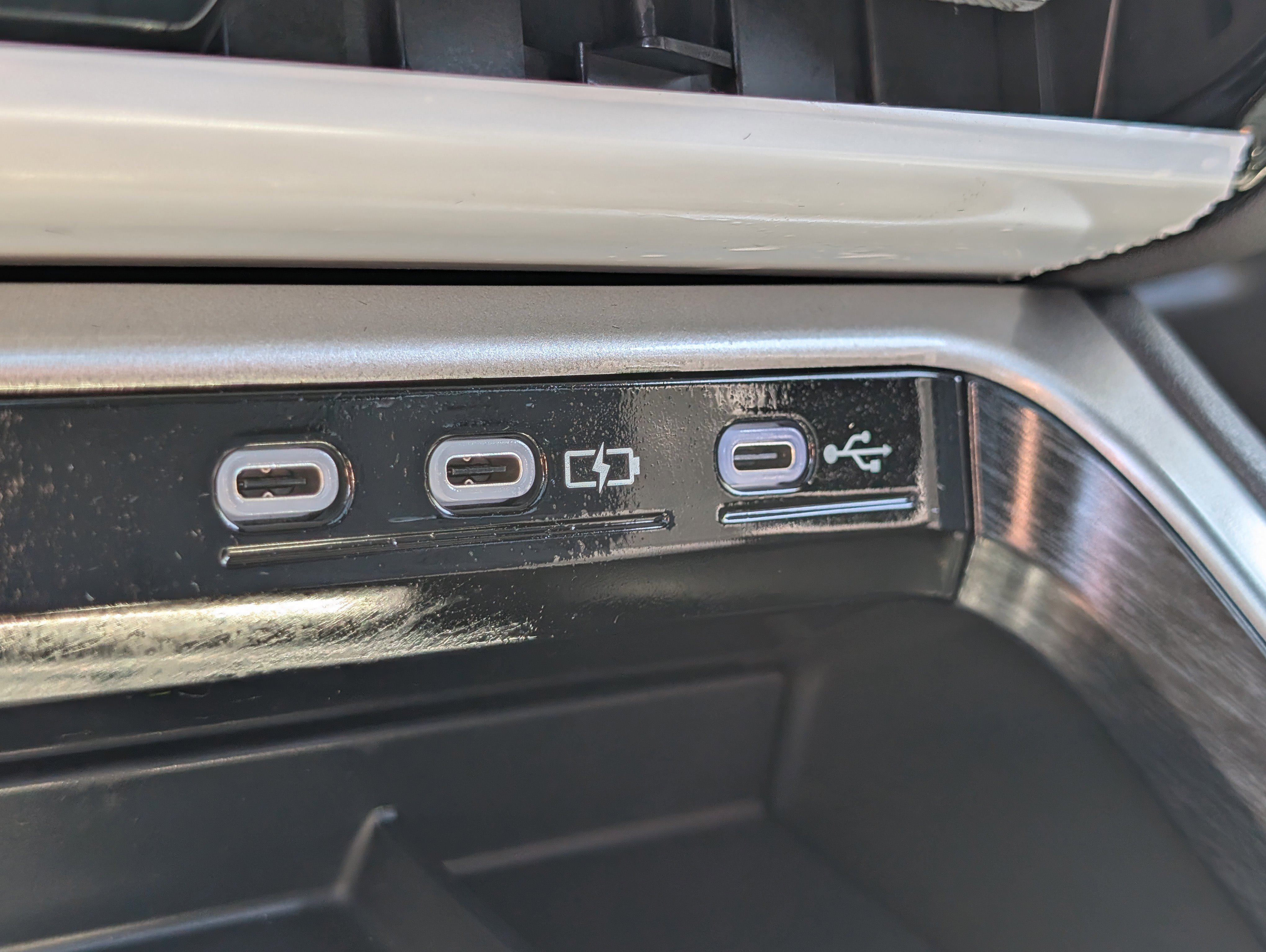 Certified 2025 Lexus TX 500h AWD w/ Technology Package image 30