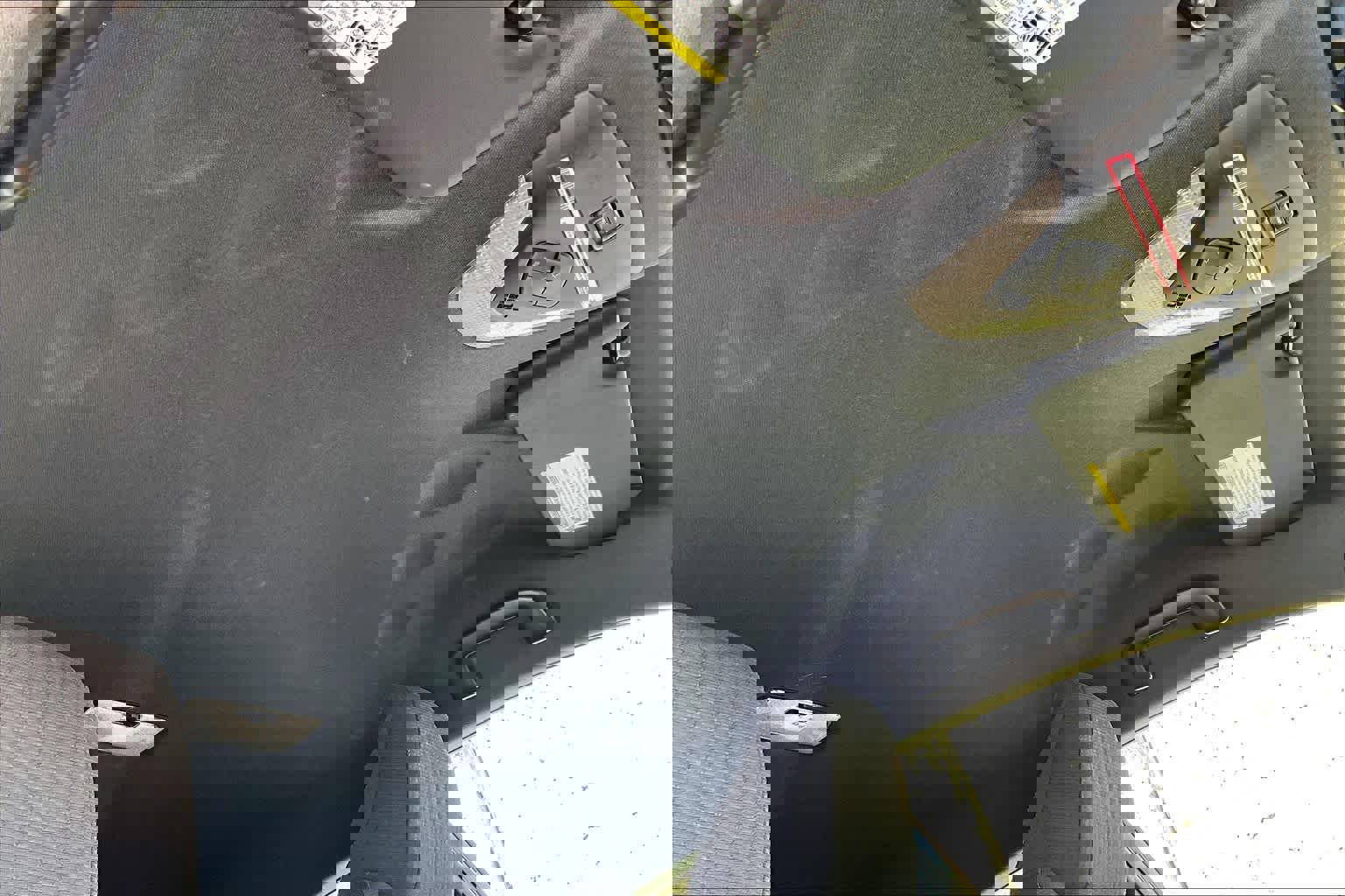 Used 2019 Toyota C-HR XLE image 14